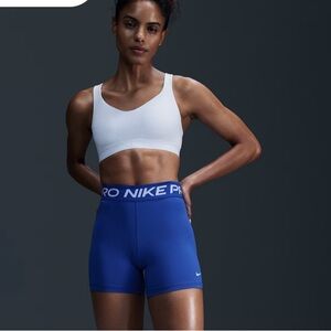 Nike Pro 365 | Women's 5" Shorts / Sliders